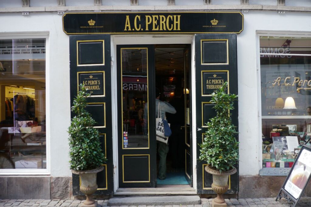 A.C. パークス紅茶店（A.C. PERCH'S THE HANDEL）