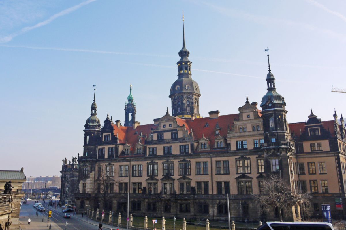 spot_dresden_highlight_residenzschloss-dresden_01