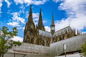 ローマ・ゲルマン博物館