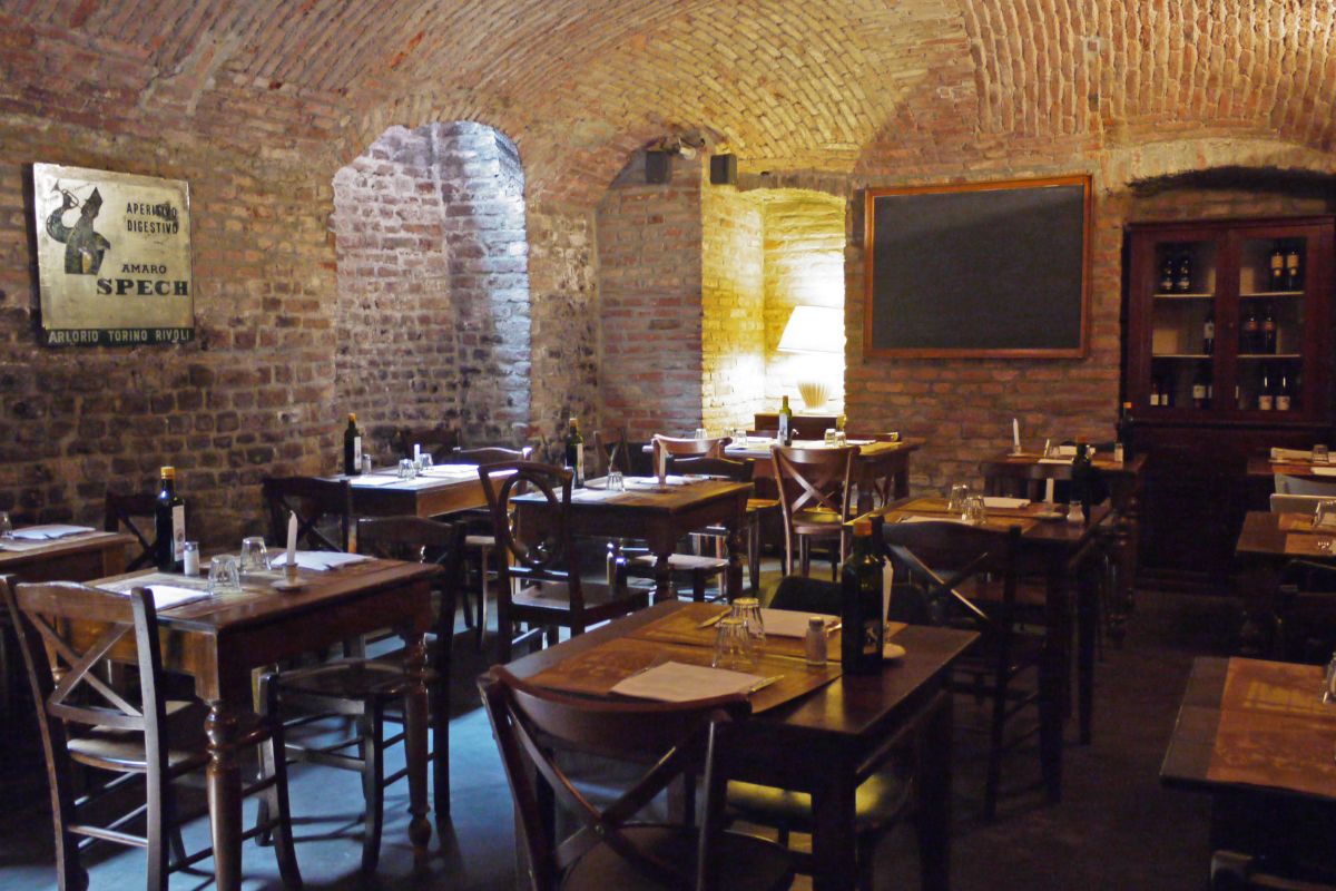 spot_milano_restaurant_casa-tua-osteria_01