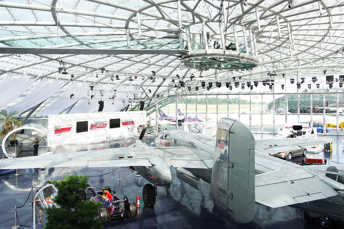 spot_salzburg_cafe_Hangar-7_03